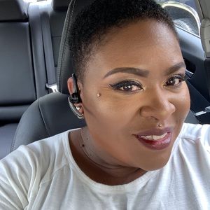 Meet your Posher, Katrina